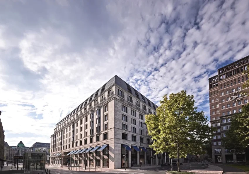 Breidenbacher Hof, Best Grandhotel 2025 - Die 101 Besten 5-Sterne-Luxushotel in Stadtmitte Düsseldorf