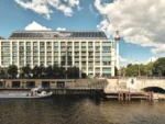 Exklusives 5-Sterne-Hotel Radisson Collection Hotel Berlin in Berlin-Mitte