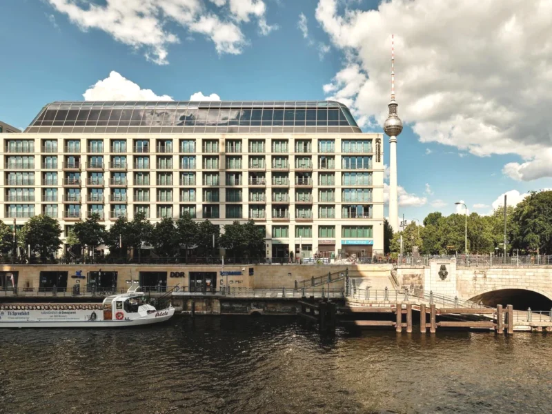Exklusives 5-Sterne-Hotel Radisson Collection Hotel Berlin in Berlin-Mitte
