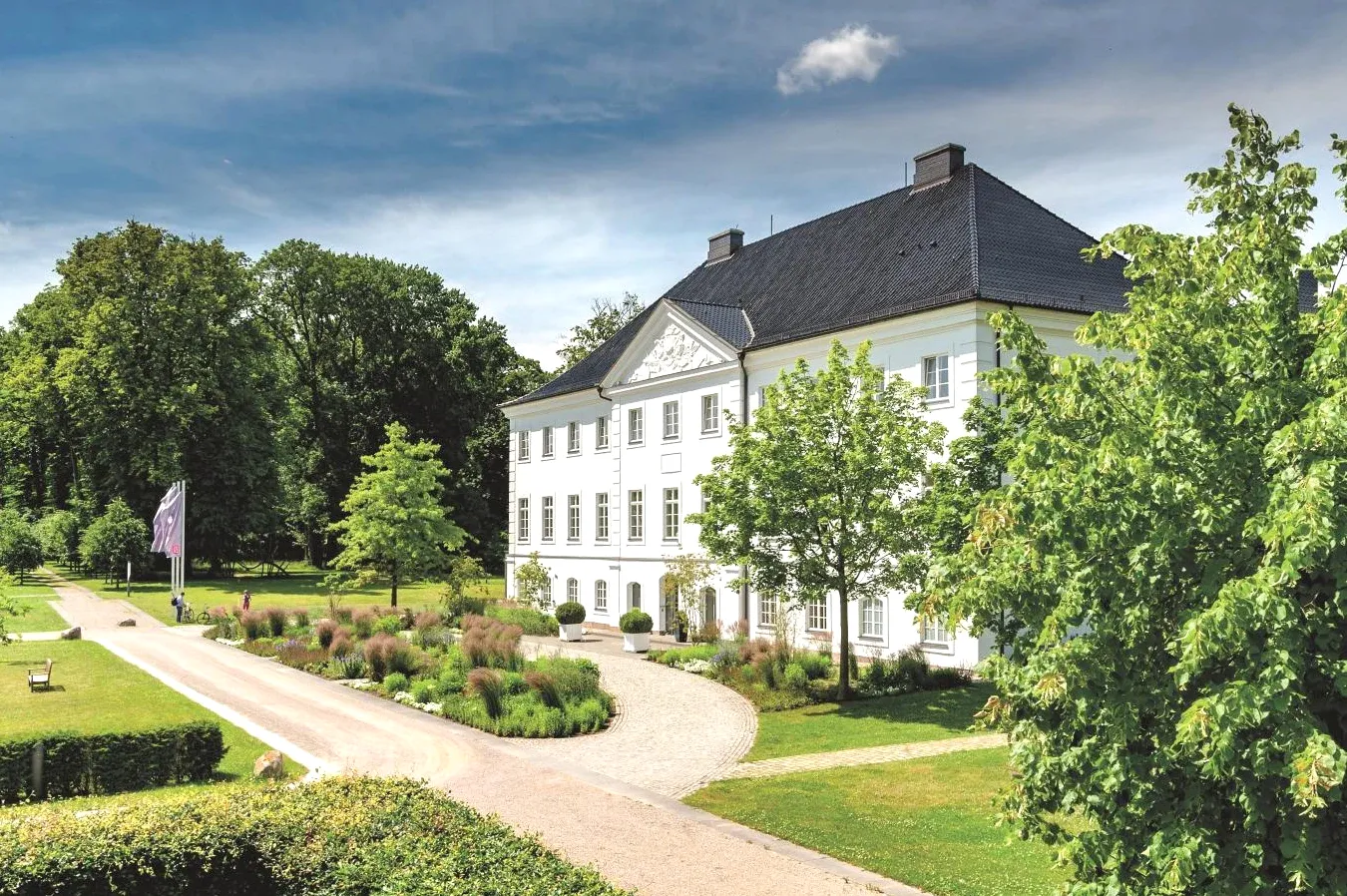 Exklusives 5-Sterne-Hotel Schlossgut Gross Schwansee in Groß Schwansee Exklusives 5-Sterne-Hotel Schlossgut Gross Schwansee in Groß Schwansee
