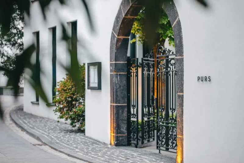 Hotel PURS