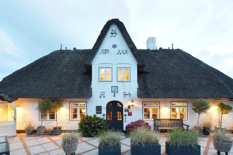 Prestigeträchtiges Hotel Relais & Châteaux Landhaus Stricker in Tinnum
